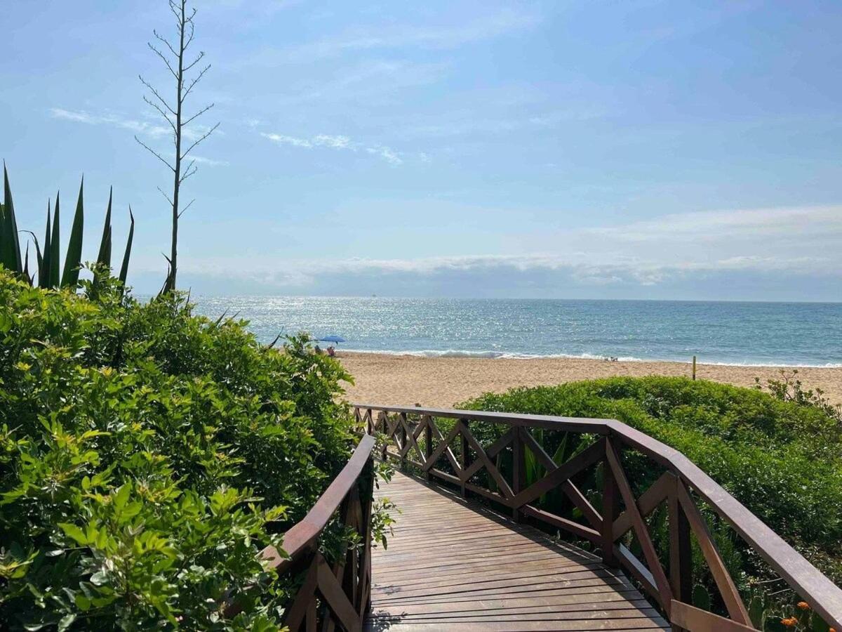 Casa Pe Na Areia Em Praia Paradisiaca Balneário Camboriú 外观 照片